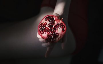 Pomegranate seeds: To accept or not to accept?